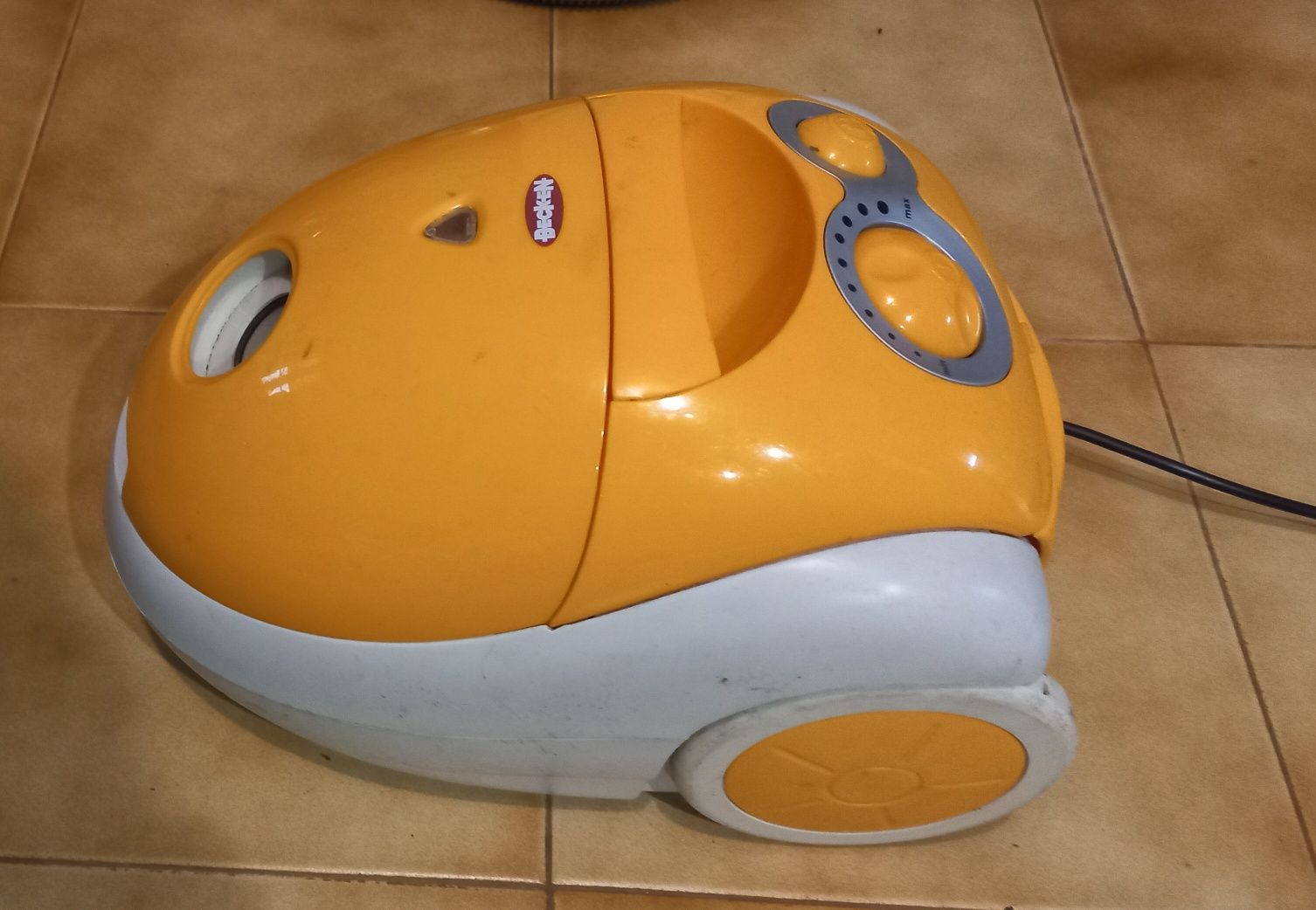 Aspirador Becken com boa aspiração