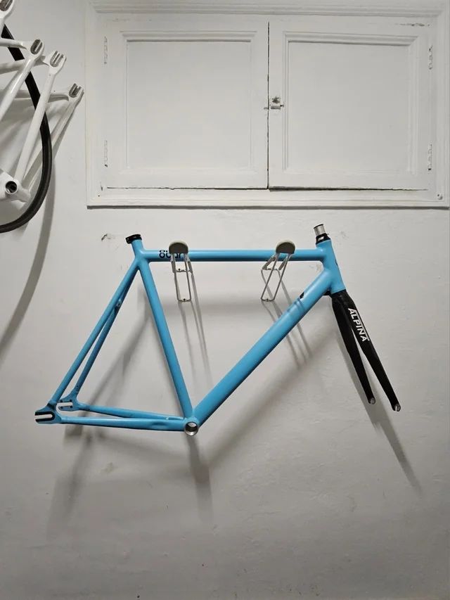Quadro 8bar KRZBRG v2