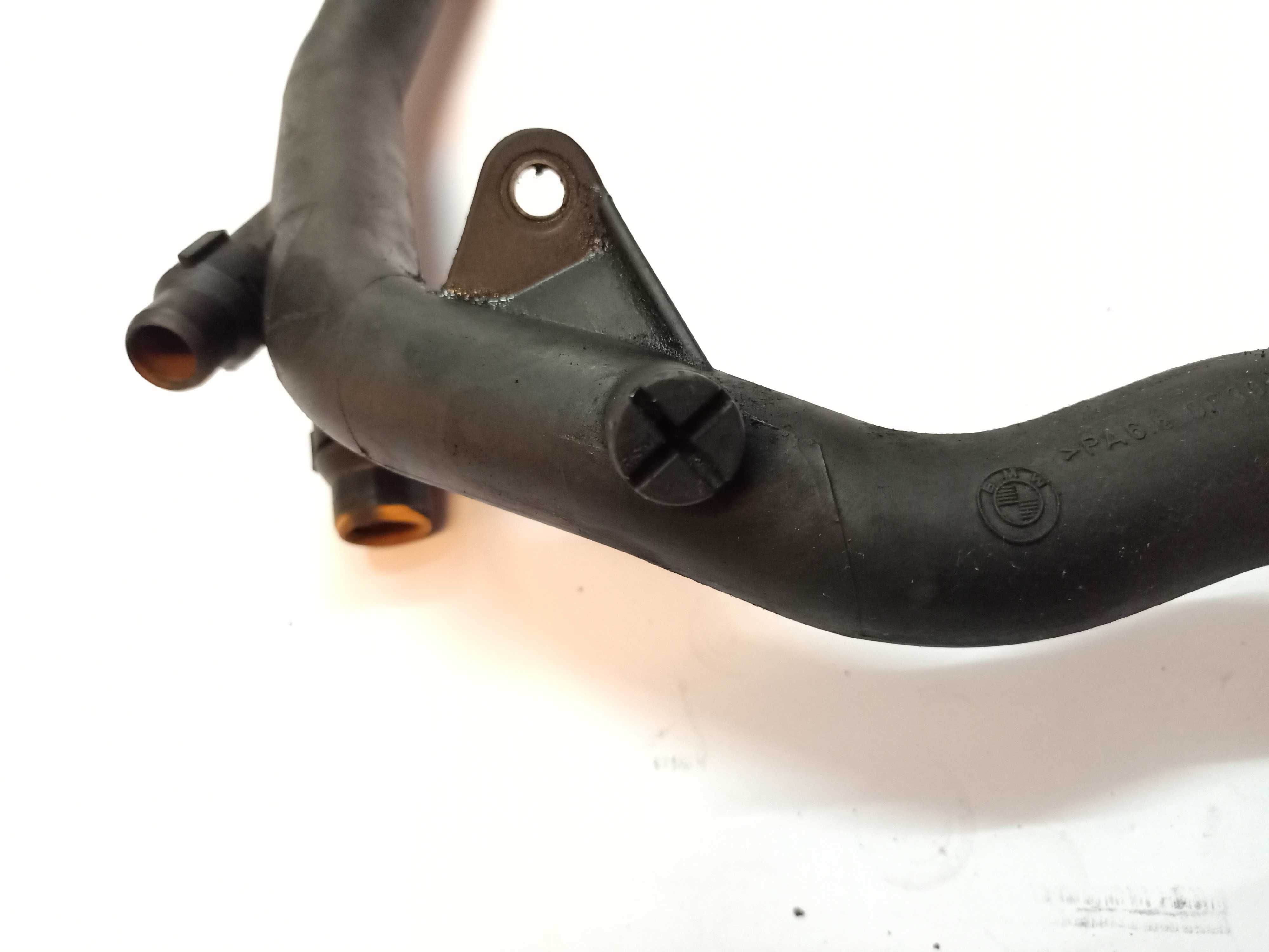 BMW E46 E83 E60 E90 Magistrala wodna 2.0D M47 Przewód rura 4 wyjścia