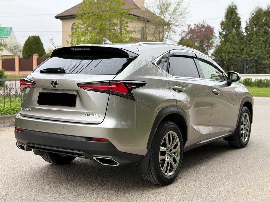 Lexus NX 300 2019
