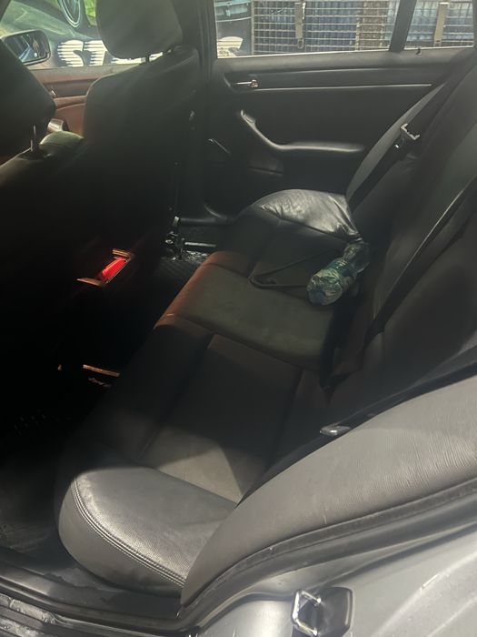 BMW 320d 2004 рік