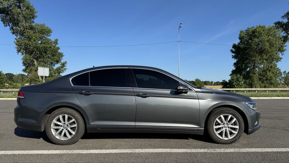 Продам Volkswagen B8