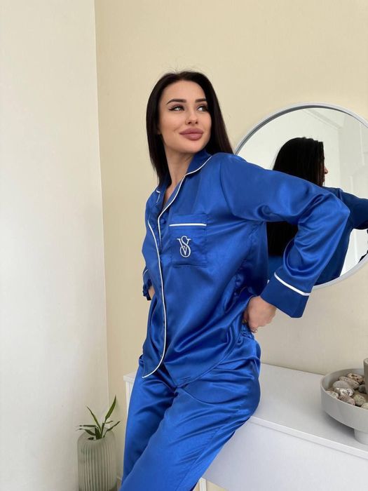 Піжама Вікторія Сікрет. Сатинова піжама Victoria’s Secret. Пижама VS