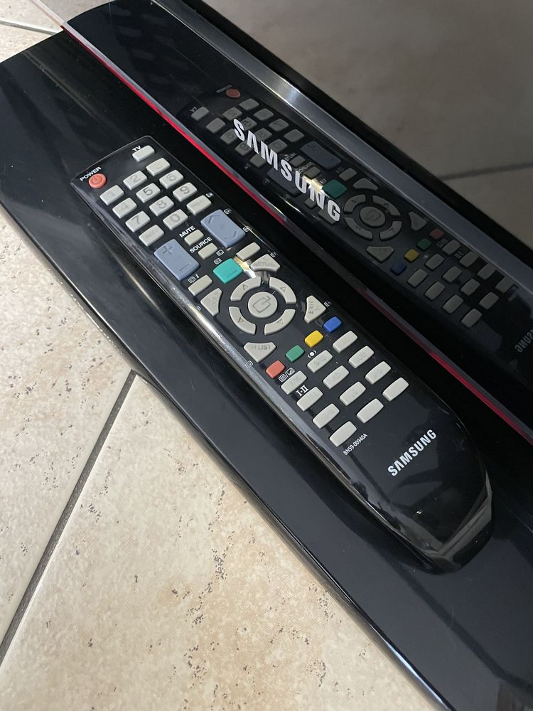 Tv samsung 32’’ FULLHD funcional