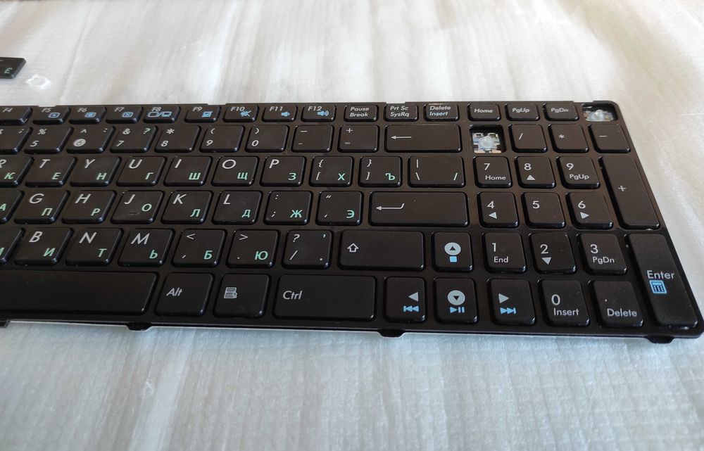 клавиши с клавиатуры от ноутбука ASUS (подходит ко многим моделям)