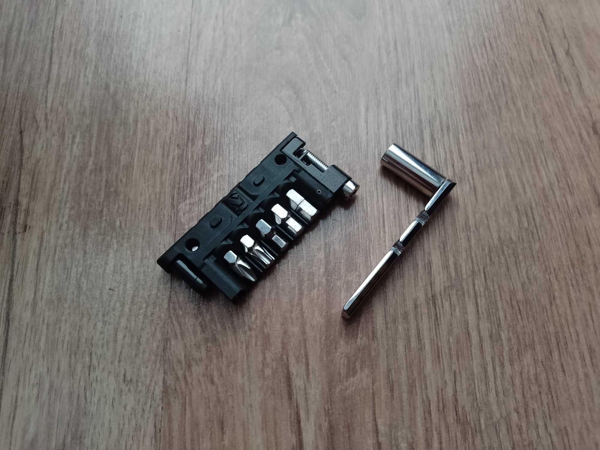 Multitool rowerowy PRO Performance 17-funkcji