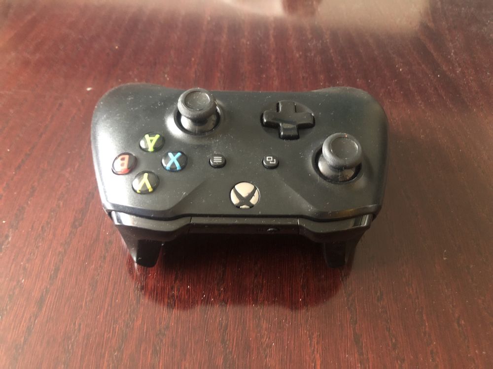 Kontroler Pad Microsoft Xbox One Series X/S model 1708