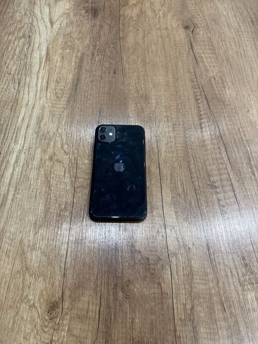 Telefon iPhone 11