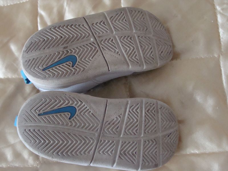 детские кроссовки Nike оригинал 23р 13 см