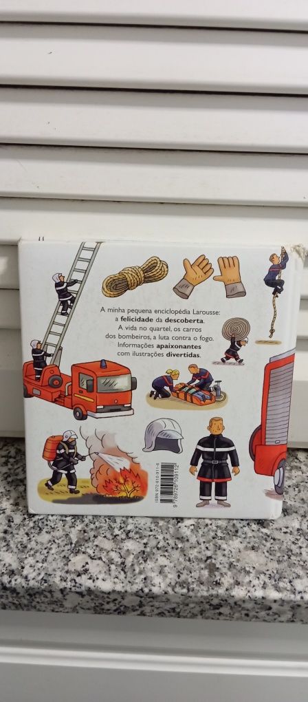 Livros a minha pequena enciclopédia Larousse