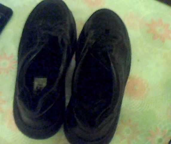 Продаю женские туфли на низком ходу 40 размер