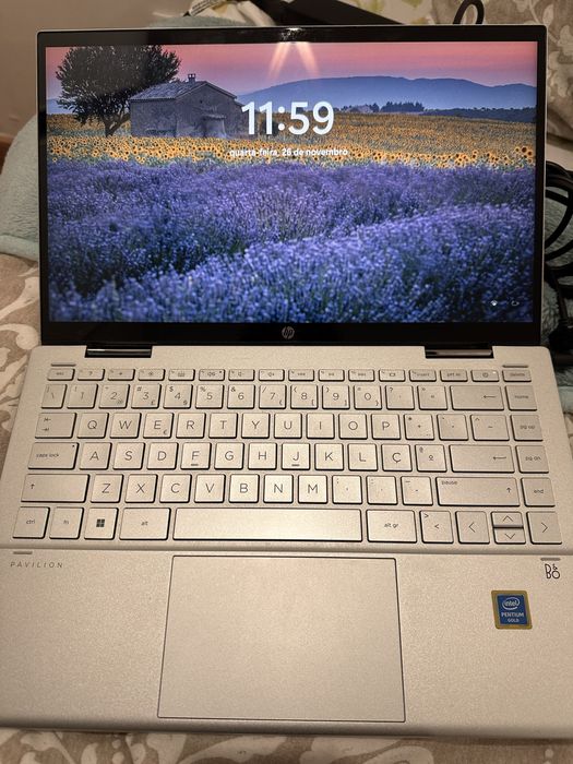 HP Pavilion - notebook/tablet