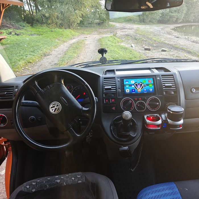 Volkswagen Transporter T5 Doka 1.9 6 osób Hak klima