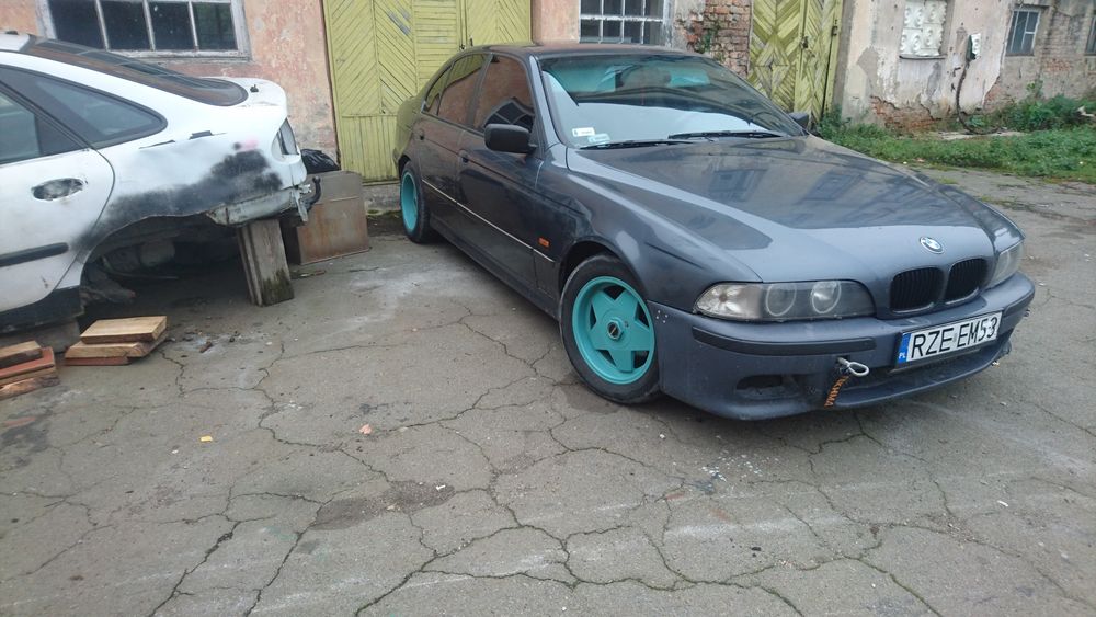 Диски литі борбет р16 різноширокі 5.120 бмв е39