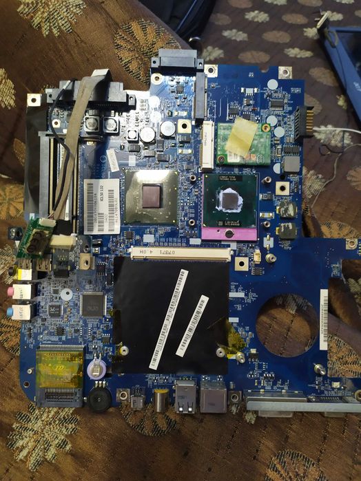 Материнська плата для Acer 5720 Срочно