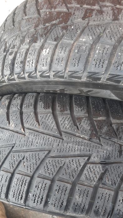 Шини  Hankook 225 65 17