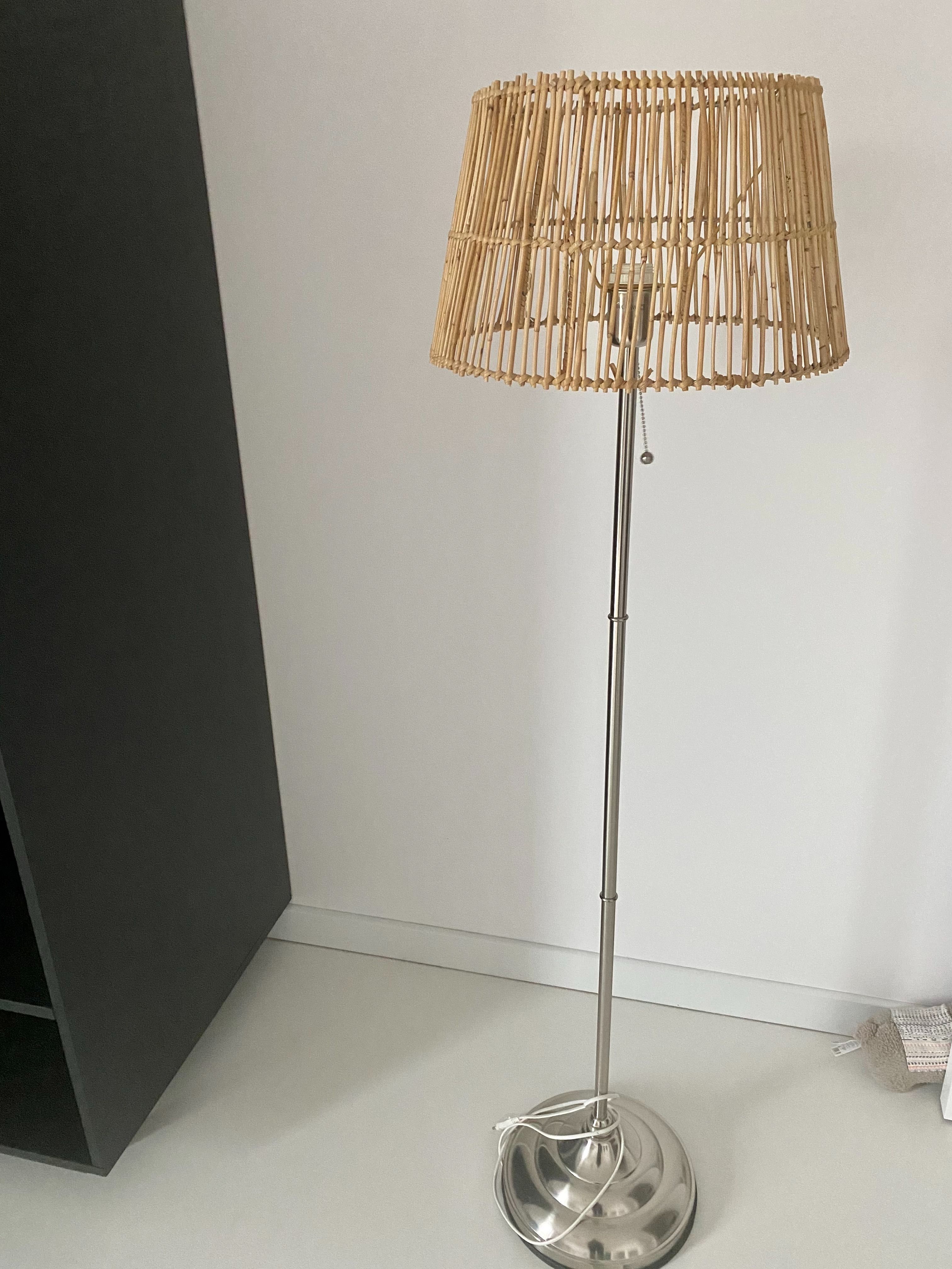 Rattanowy klosz do lampy