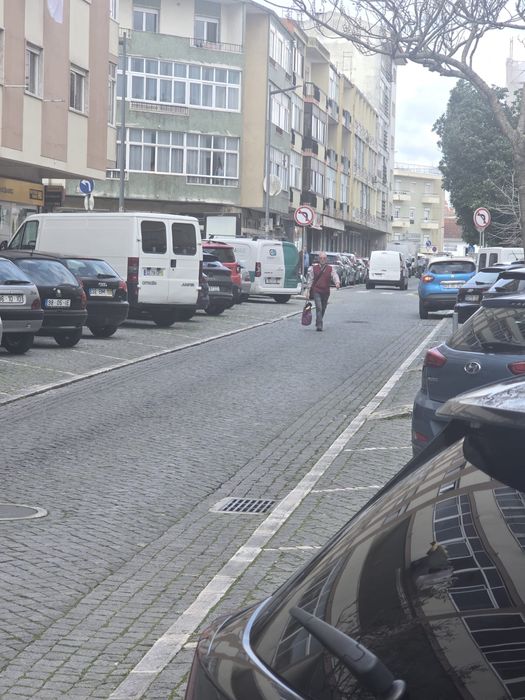 Loja com excelente visibilidade em rua movimentada