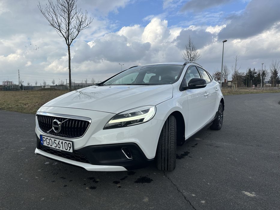 Volvo V40 CC Cross Country Jak nowy !