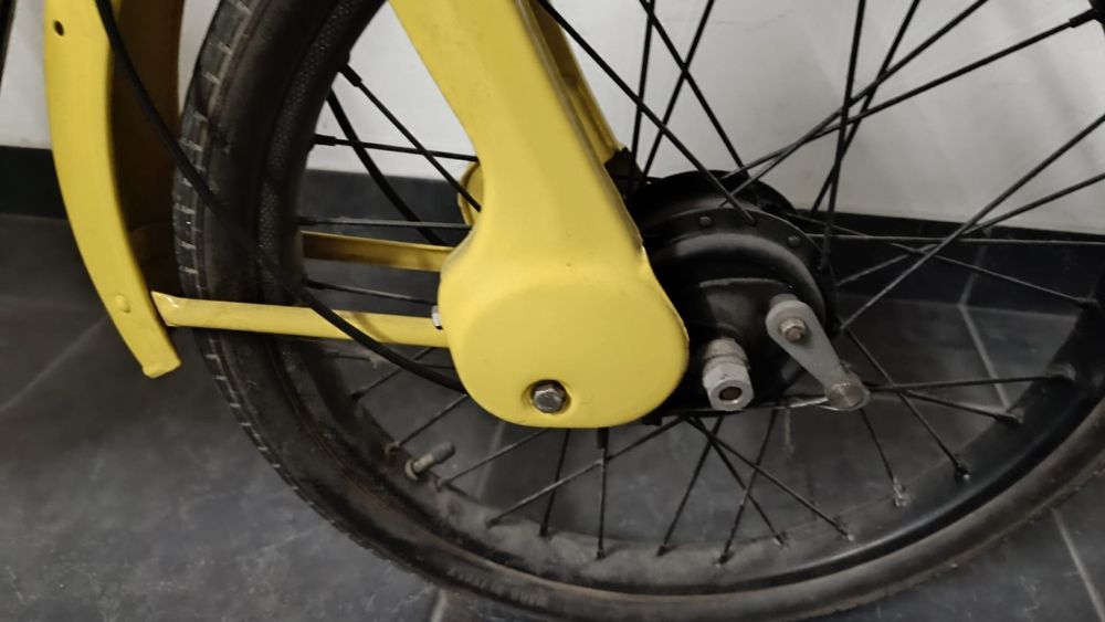 Piaggio ciao restaurada precisa pneus