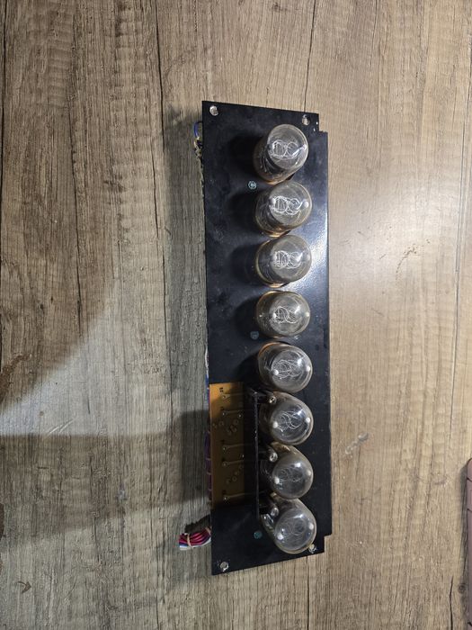 Ruskie lampy IN-4 elektronika zsrr,częśći elektroniczne lampy zsrr
