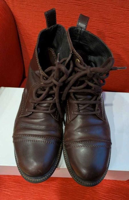 Bota castanha Sapataria Fernando