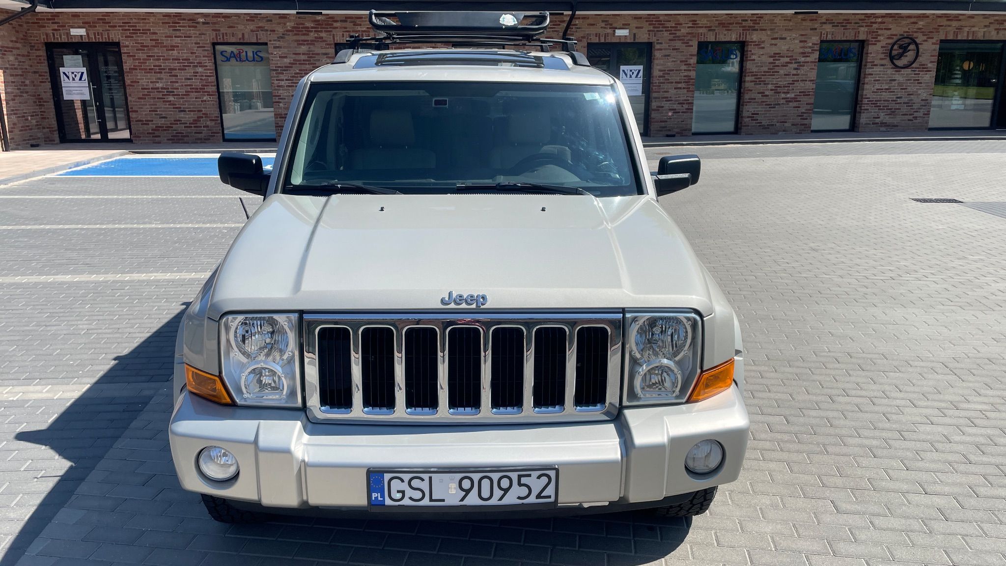 Jeep Commander JEEP commander 5.7 HEMI
