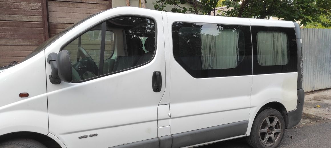 продам Renault trafic