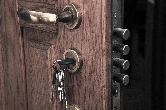 Аварійне відкриття дверей квартир 24/7 – без пошкоджень