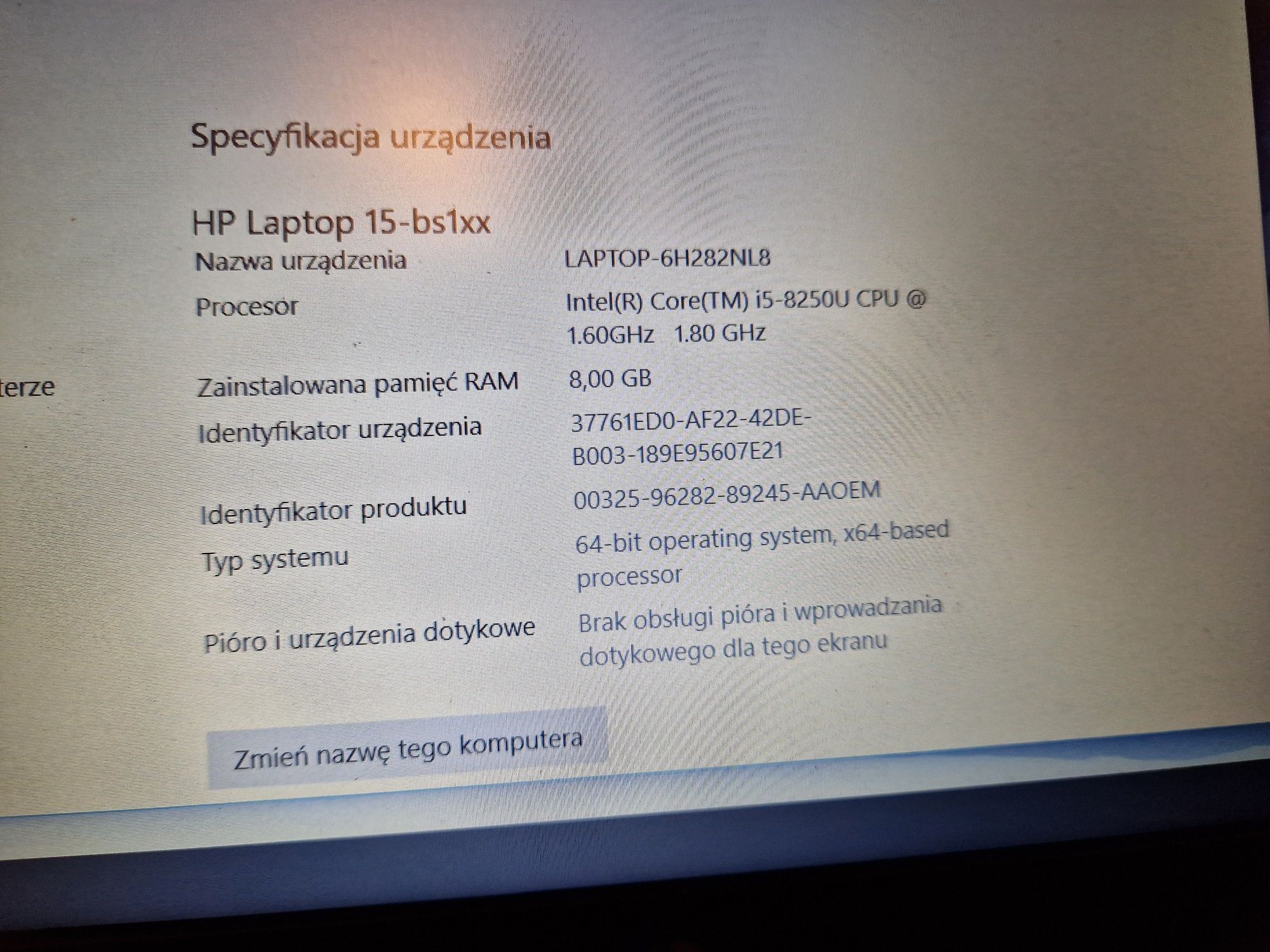 HP 15-bs102nw,  Intel Core i5-8250U, AMD Radeon 520
