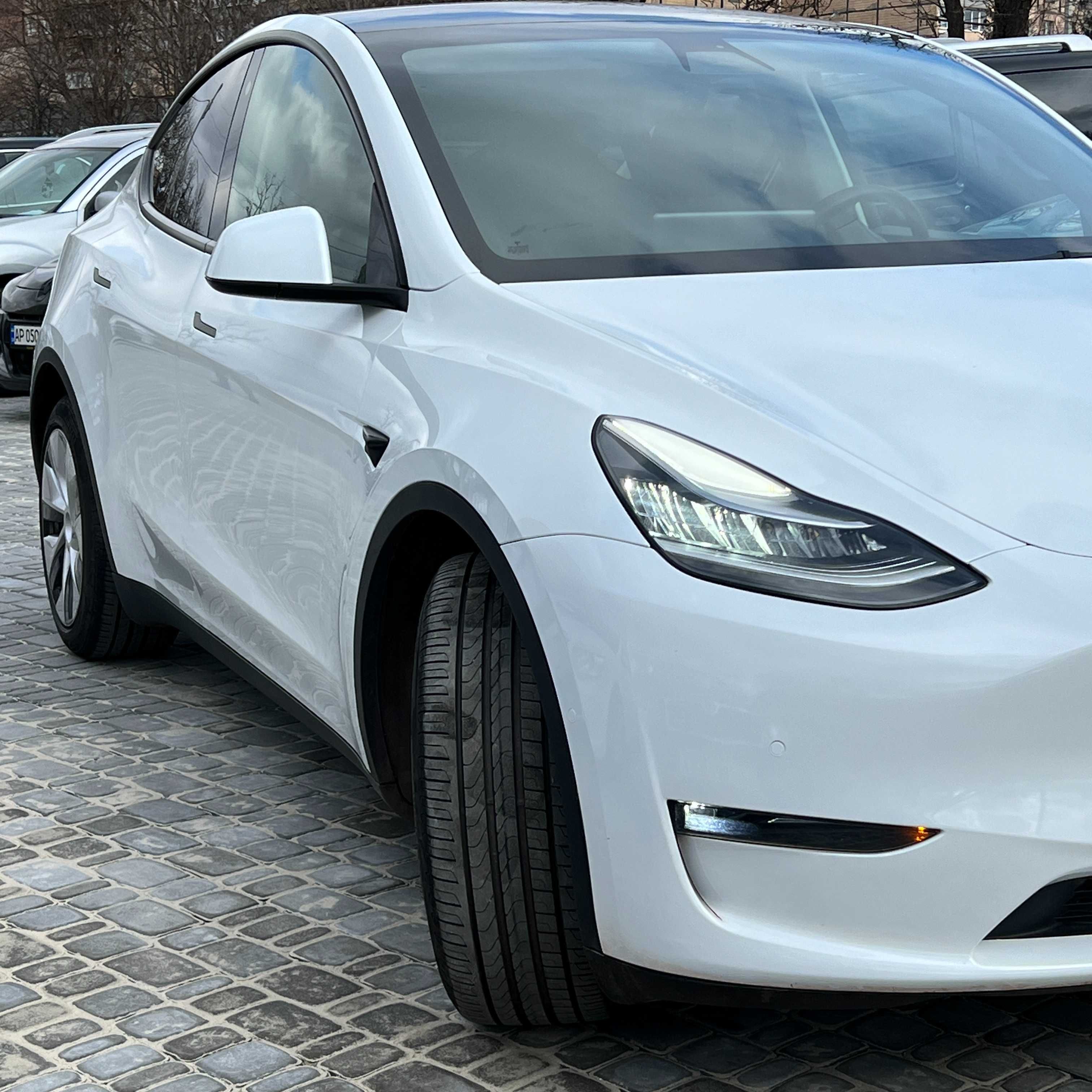 Продам Tesla Model Y 2021 рік можлива розстрочка, кредит!