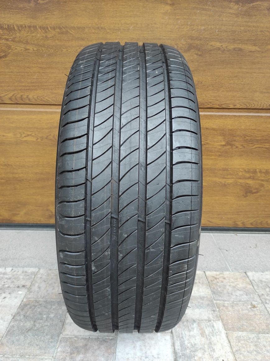 M Opona MICHELIN Primacy 4  215/55R18
