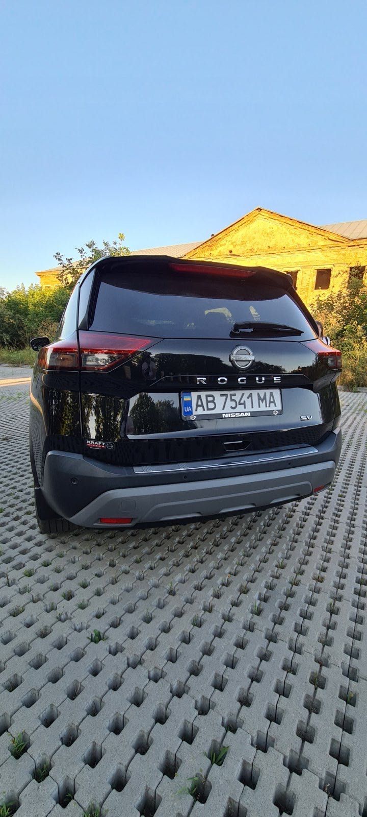 Nissan Rogue 2023 рік