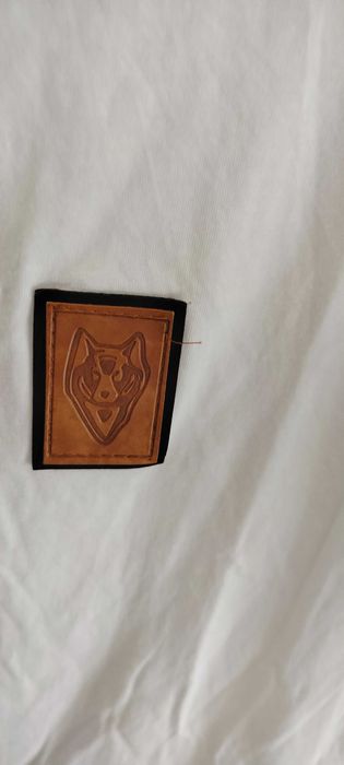 Koszulka t shirt z kapturem Naketano