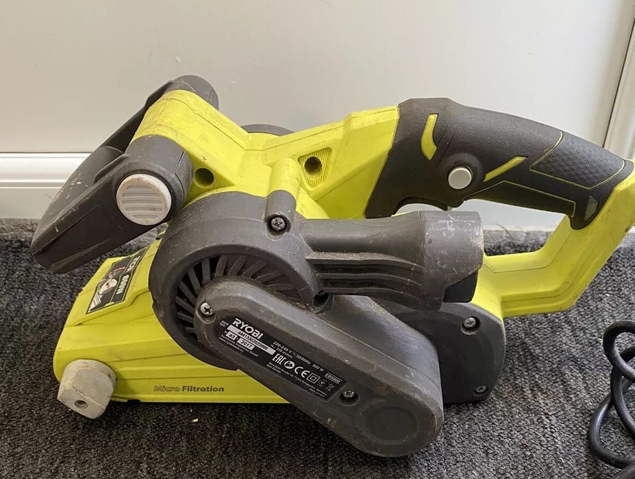 Lixadeira de Rolo 800W Ryobi