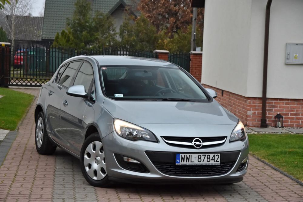 Opel Astra Salon PL  Automat  Oryginalny lakier i przebieg  2WŁ.