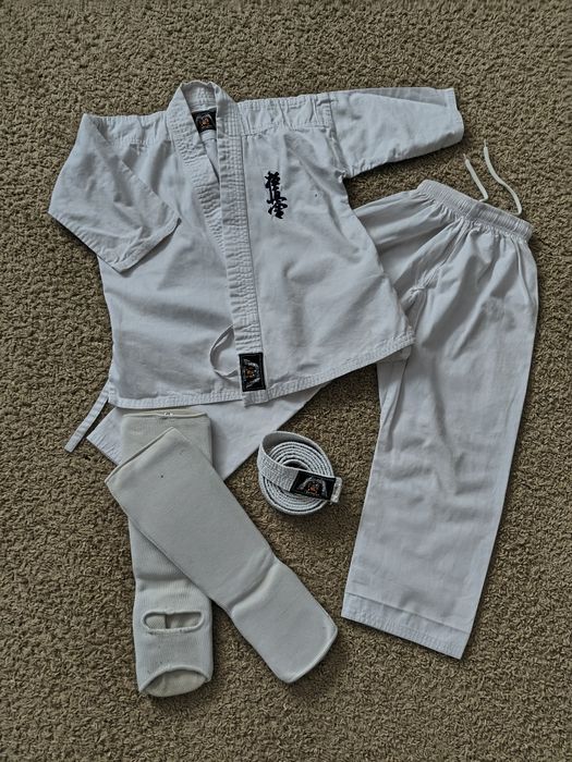 Zestaw strój karate kimono ochraniacze