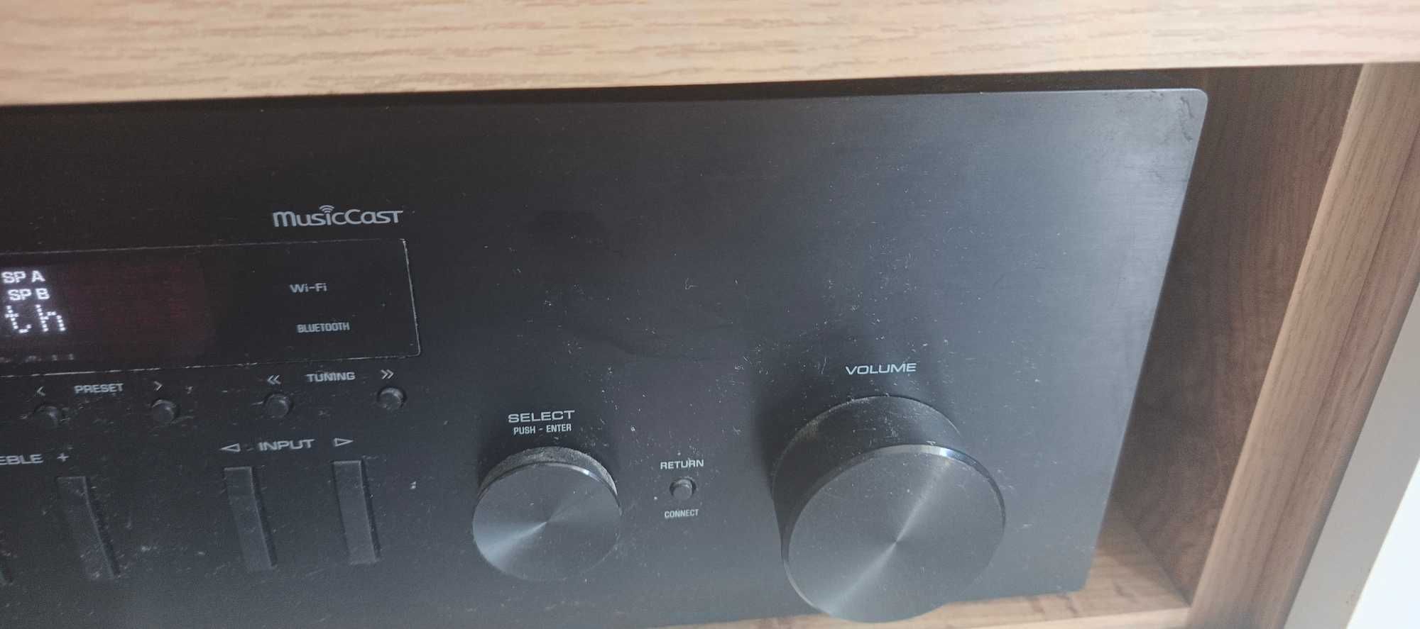 amplituner yamaha r-n 402d
