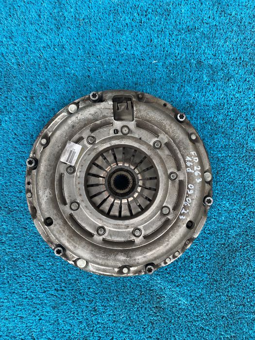 Щеплення Фиат Добло Nuovo сцепление Фиат добло 263 1.6 дизель