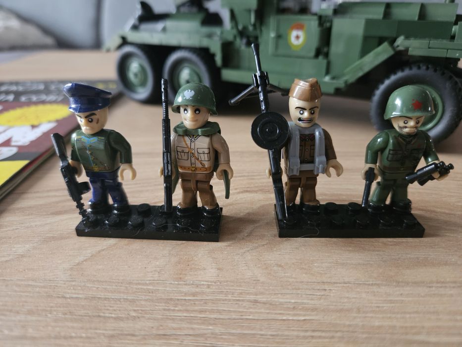 Klocki Cobi Katiusza BoB