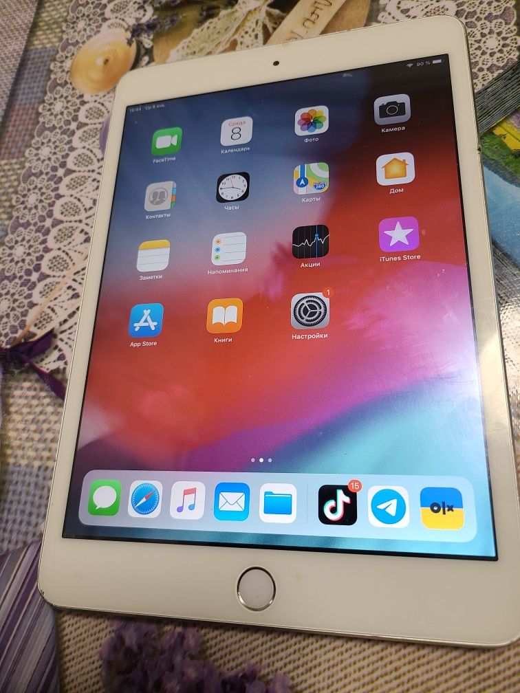 IPad Mini 3. I cloud чистий.