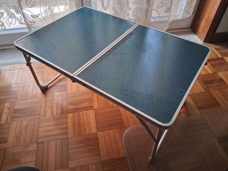Mesa baixa de campismo Decathlon
