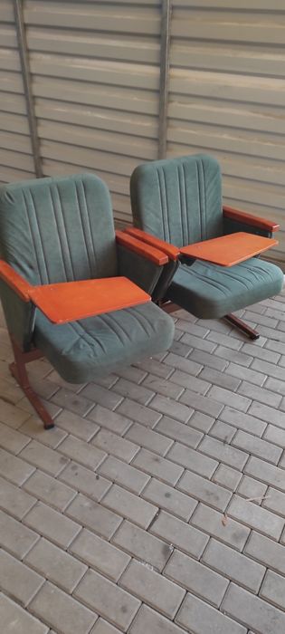 Fotele kinowe/teatralne