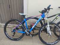 Vendo bicicleta CUBE  AIM PRO impecável
