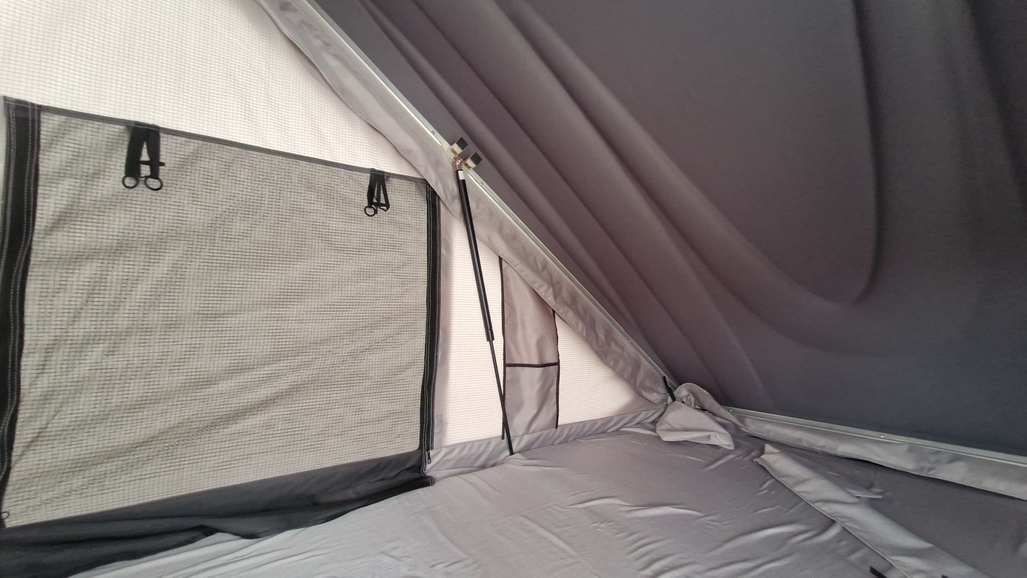 Namiot dachowy dwuosobowy  kapsułowy kapsułowy TurtleTent Turtle Tent