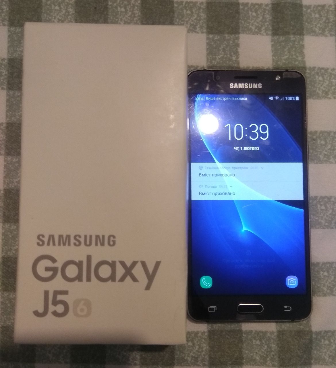 Смартфон телефон Samsung Galaxy J5