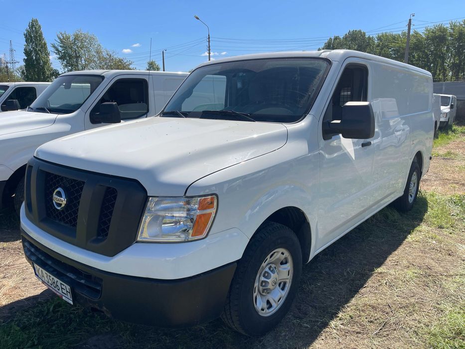 Вантажний фургнон NISSAN NV1500