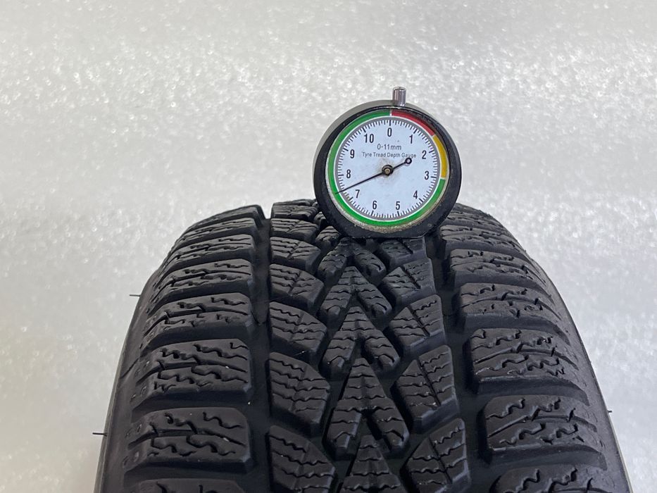 165/65 R15 Dunlop (1.шина )