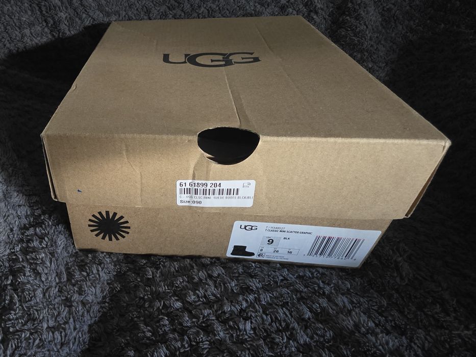 Nowe oryginalne śniegowce UGG 26