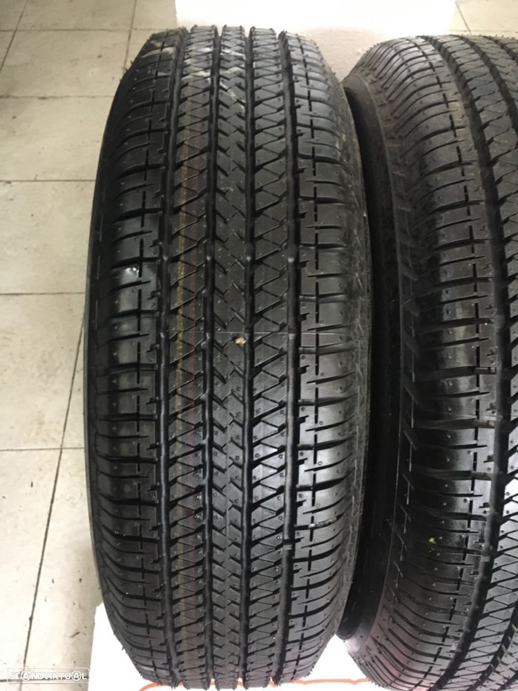 2 pneus novos bridgestone 205-70r15 entrega grátis